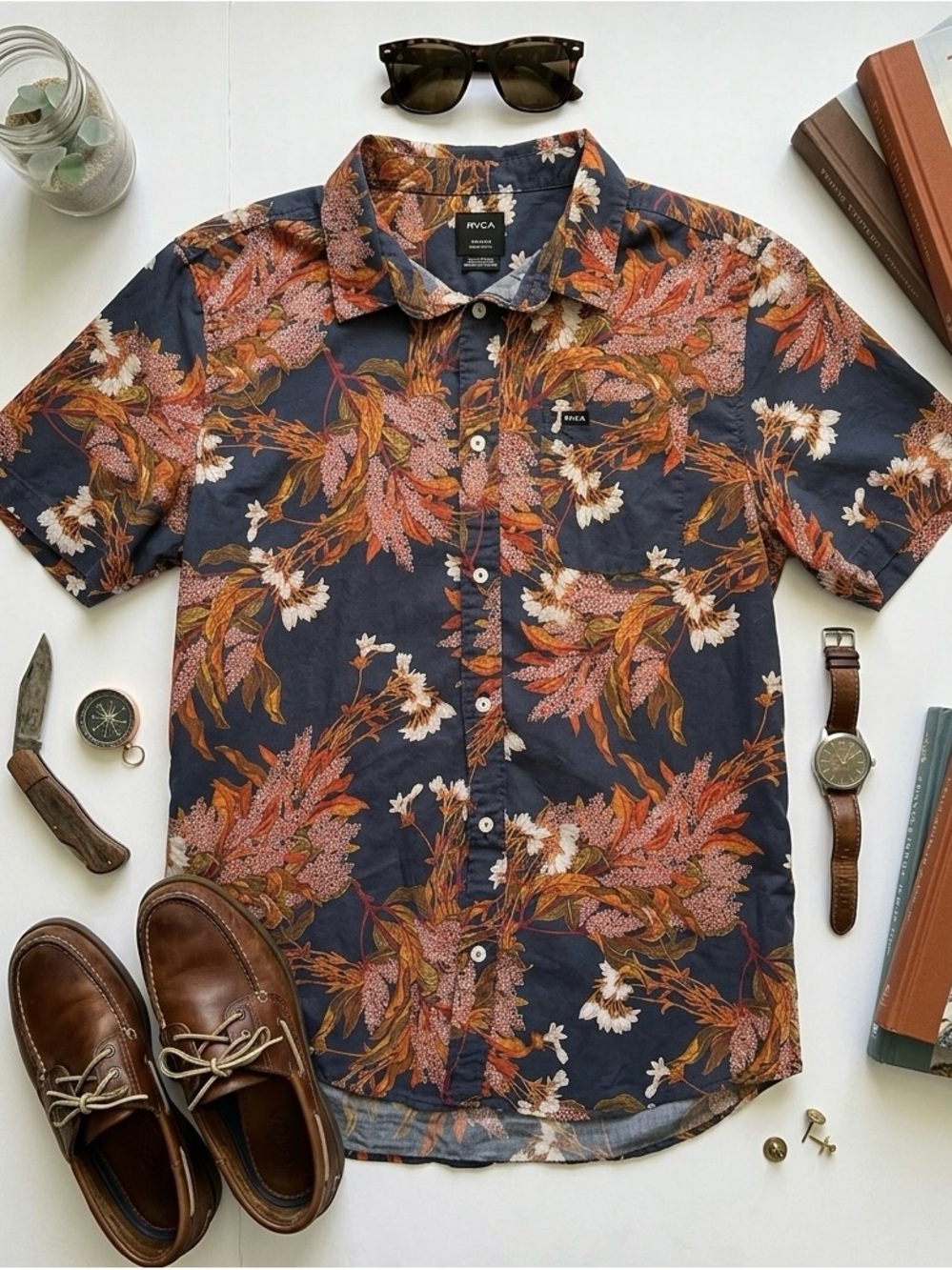 RVCA Navy Floral Short Sleeve Button Up Shirt Medium Regular Fit